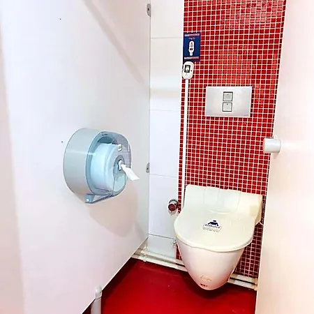 Hotel Transit